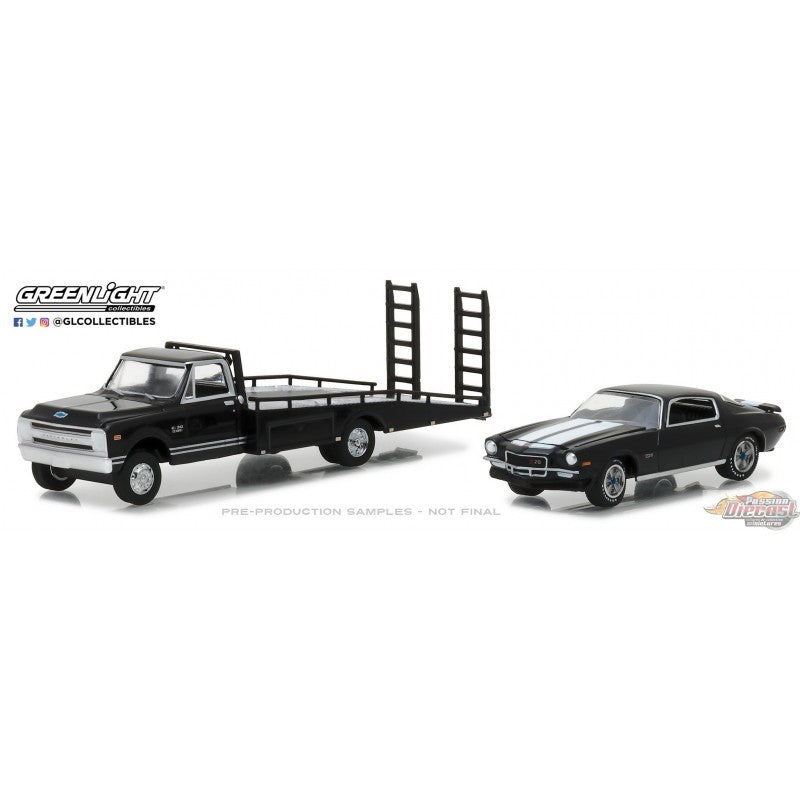 1970 Chevy C-30 Ramp Truck avec 1971 Chevrolet Camaro Z/28 (Hobby Exclusive)