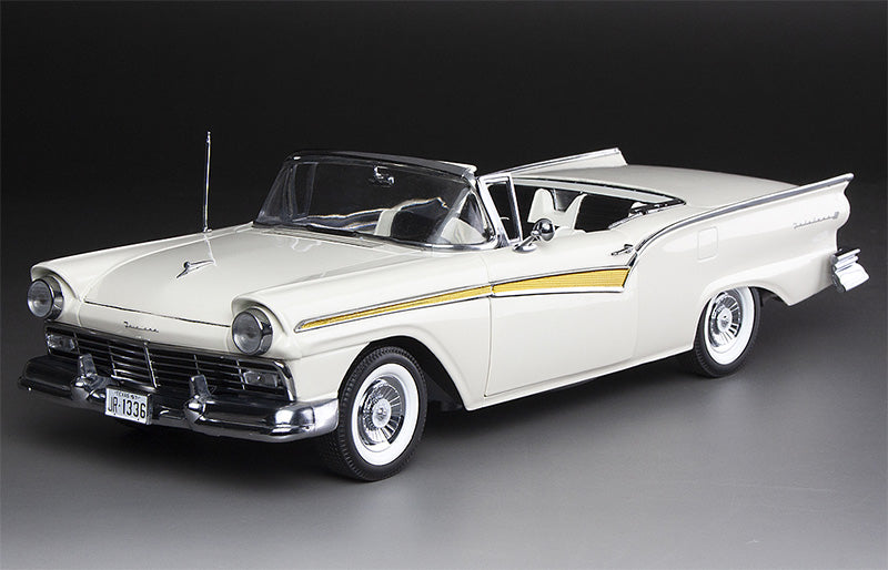 Ford Fairlane 500 Skyline 1957