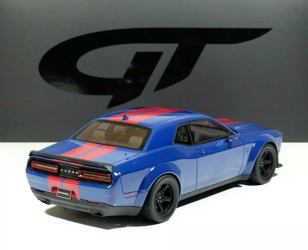 Dodge Challenger Super Stock 2021