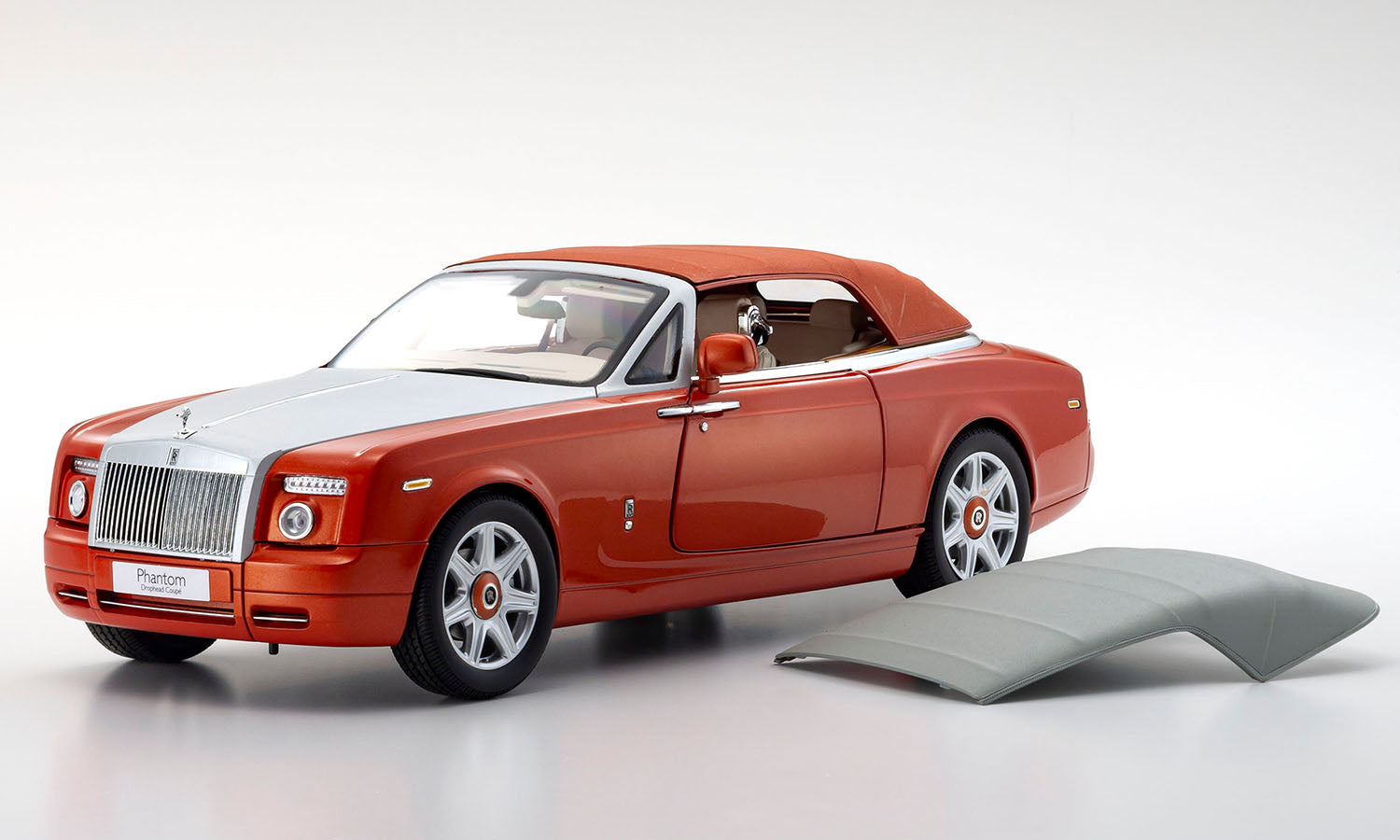 (PRE-ORDER Winter/Hiver 2025) Rolls Royce Phantom Drophead Coupe