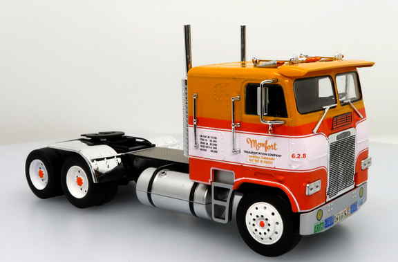 Freightliner FLA COE Tractor w/ Reefer Trailer-Monfort of Colorado 1:43