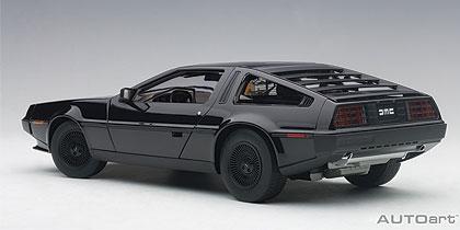 DELOREAN DMC-12