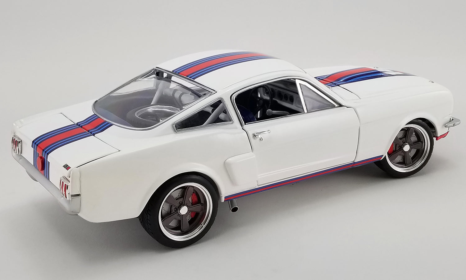 Ford Shelby GT-350R 1965 &quot;Street Fighter - Le Mans&quot;