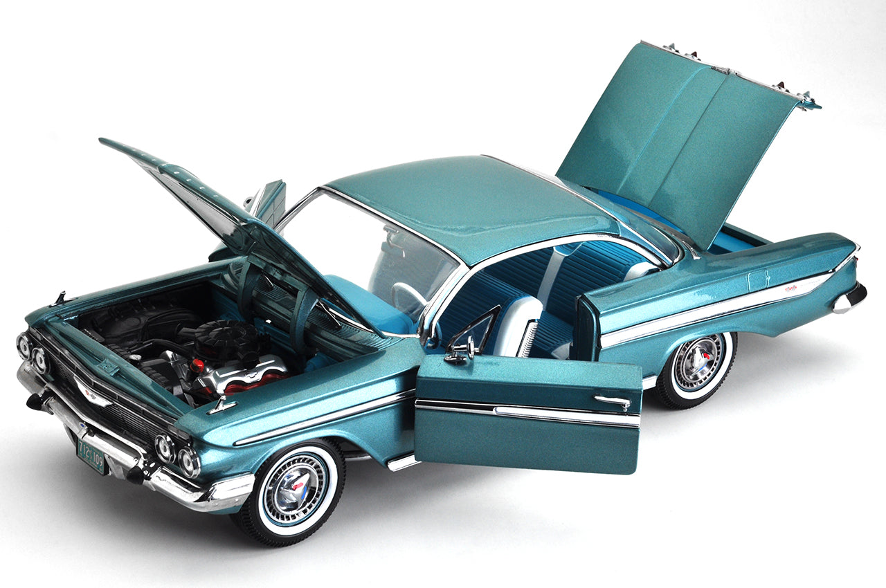 Chevrolet Impala 1961 Sport Coupe (Summer 2023) – Nice Car Collection