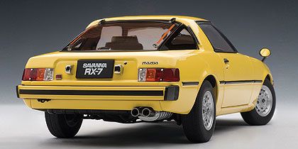 Mazda Savanna RX-7 - Right driver